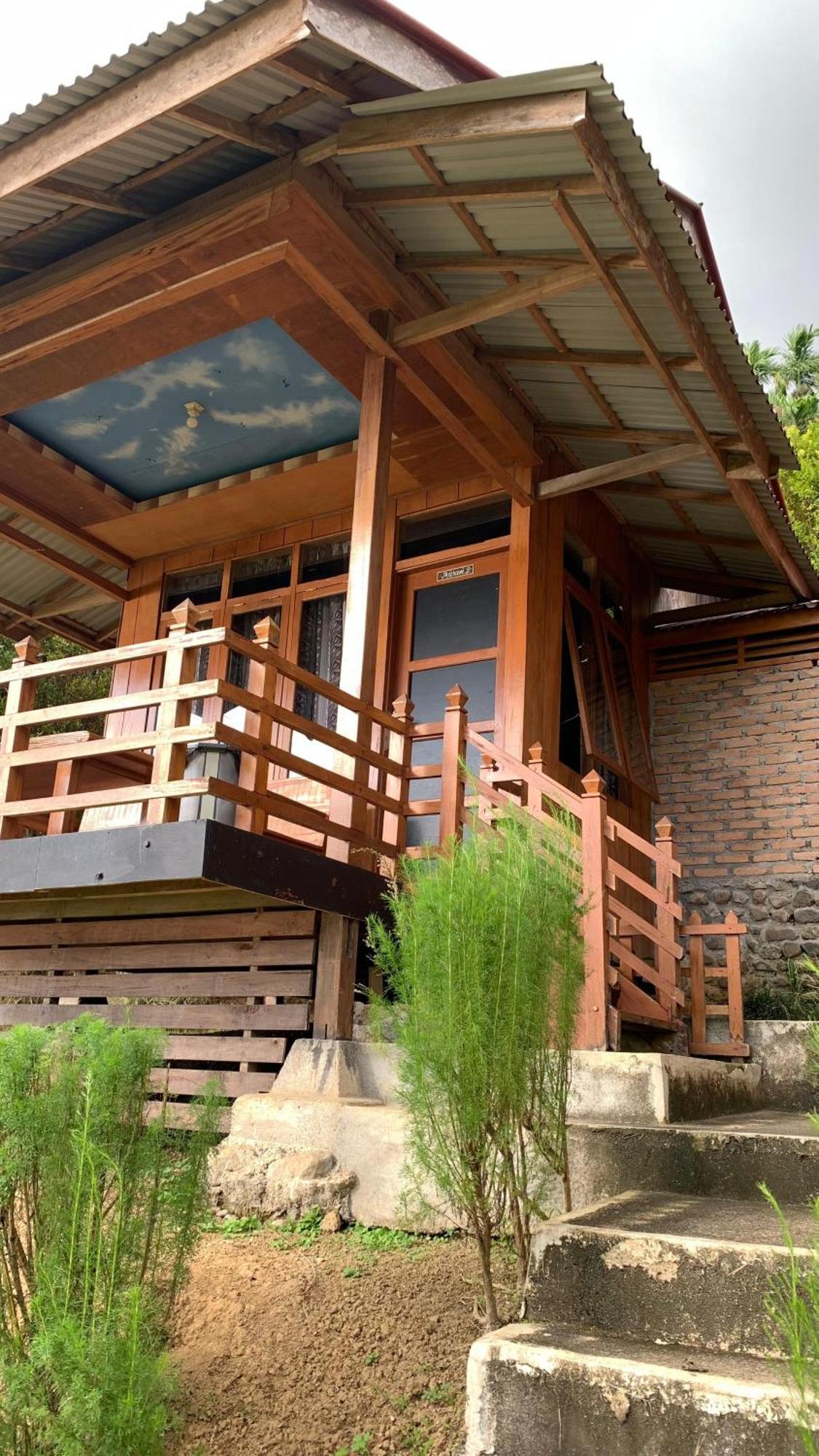 Bagoes View Cottages Maninjau Exterior foto